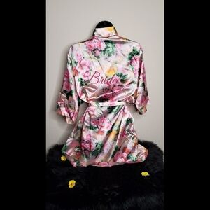 Girl EO  Bride Floral Short Sleeve Robe Wedding